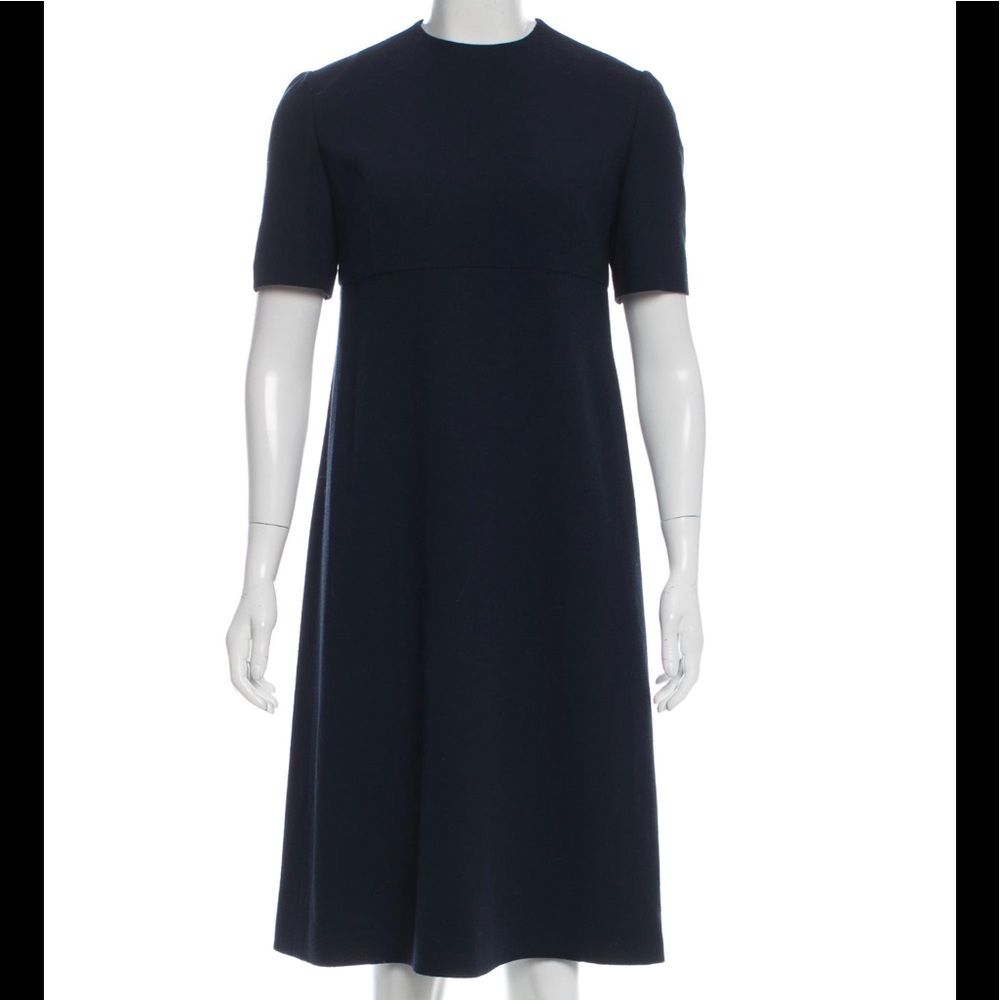 GIANFRANCO FERRE SHORT SLEEVE DRESS, size 42.