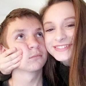 Meet your Posher, Katelyn