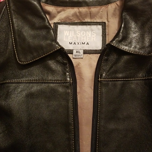 Women's Wilson Leather Jacket - Picture 2 of 5