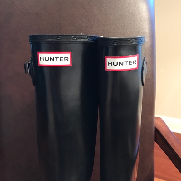 BNWOT HUNTER BOOTS Tall Black Sz 9 - Picture 2 of 4