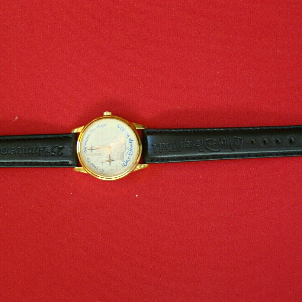 Disney 25th Anniversary Vintage Watch NEW