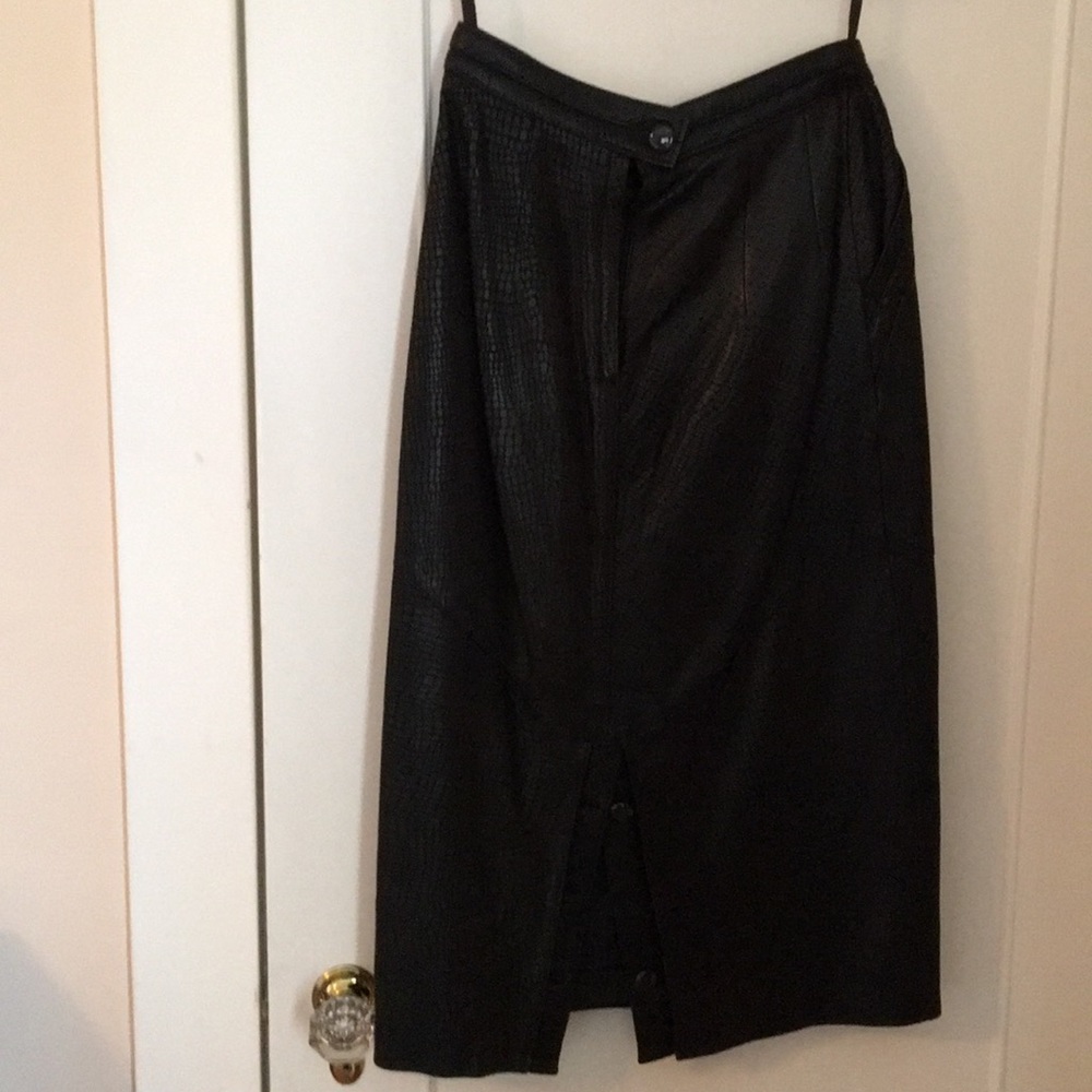 Giorgio Mobiani black leather skirt size 38