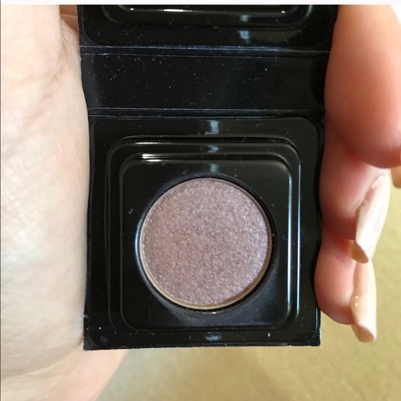 Mini makeup bundle - Picture 6 of 6