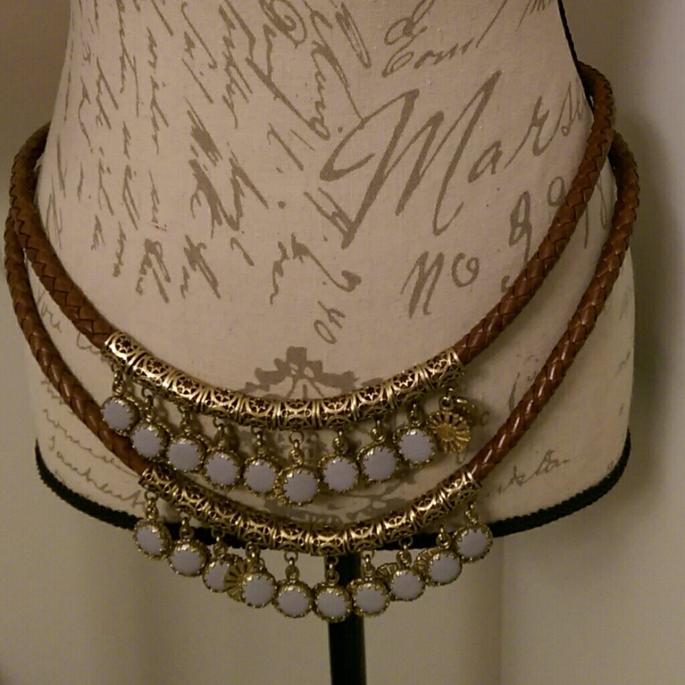 🎉HP🎉4/7 Vintage 2-Strand Embellished Woven Belt