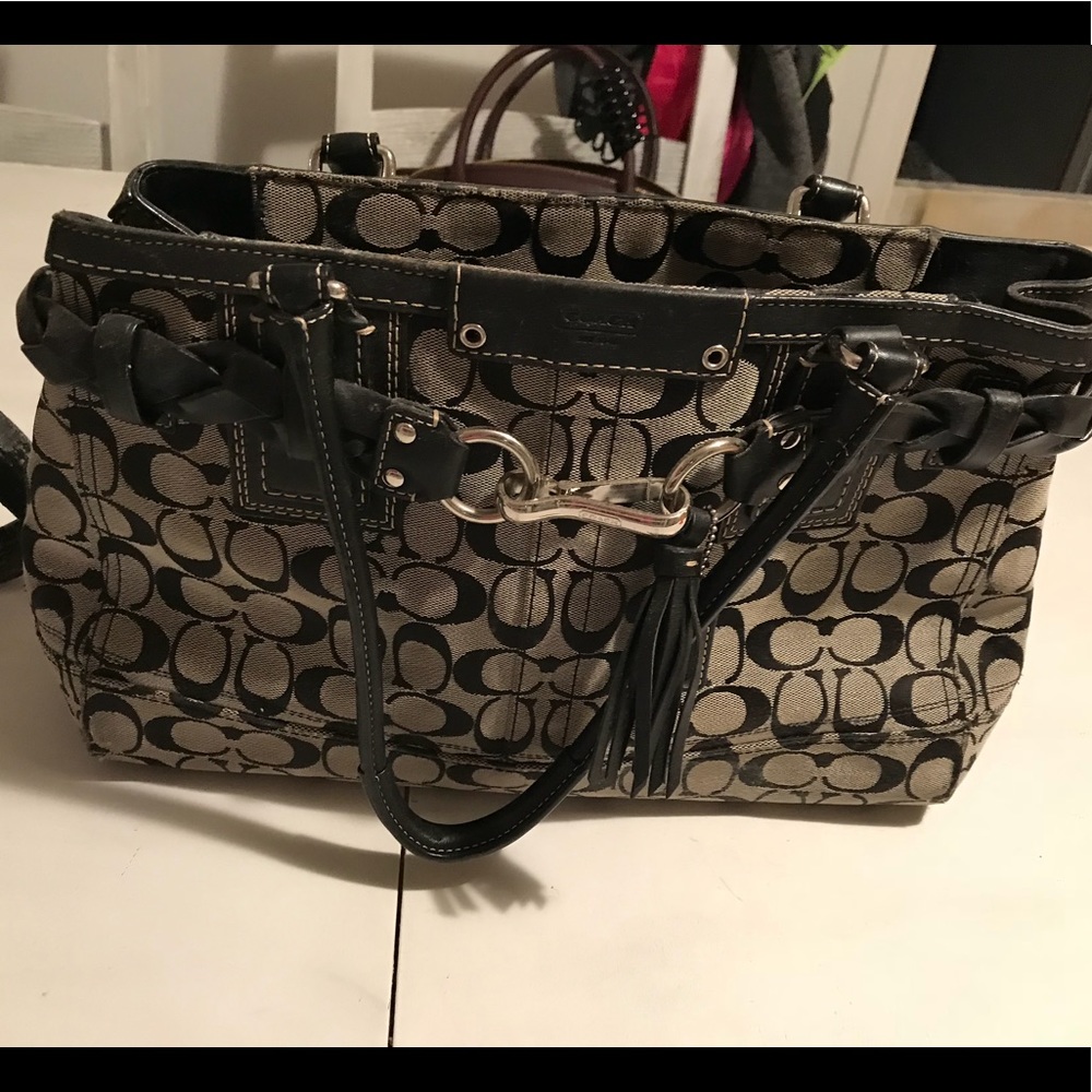 COACH PURSE AUTHENTIC