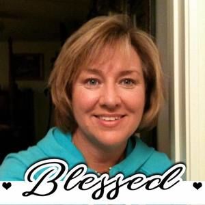 Meet your Posher, Laurie