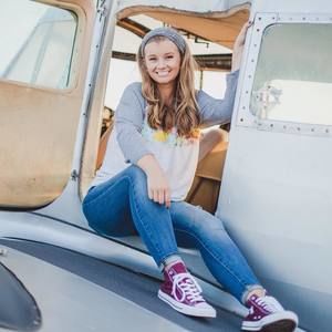 Meet your Posher, Amelia