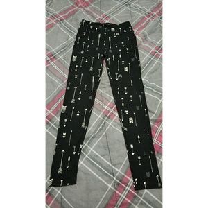 Lularoe Arrow Leggings