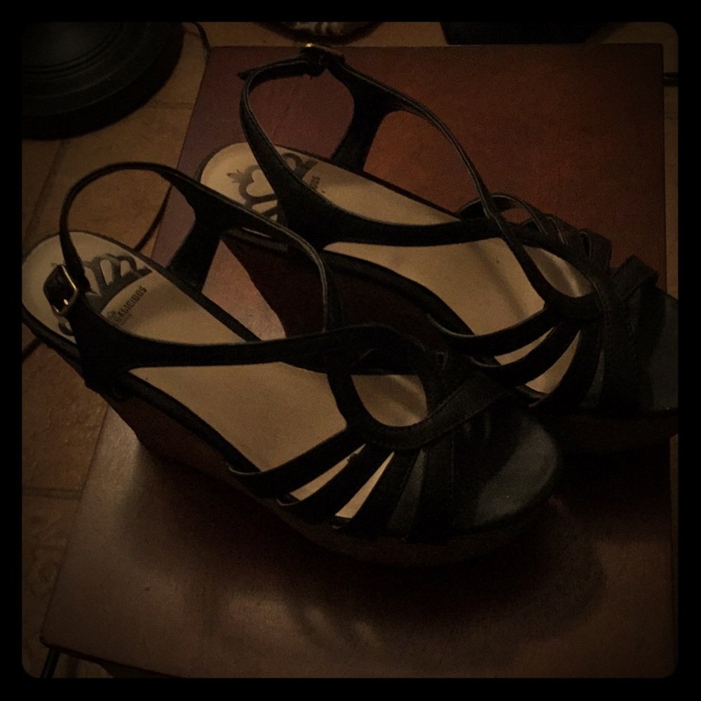 Wedge open toe Fergalicious Heels