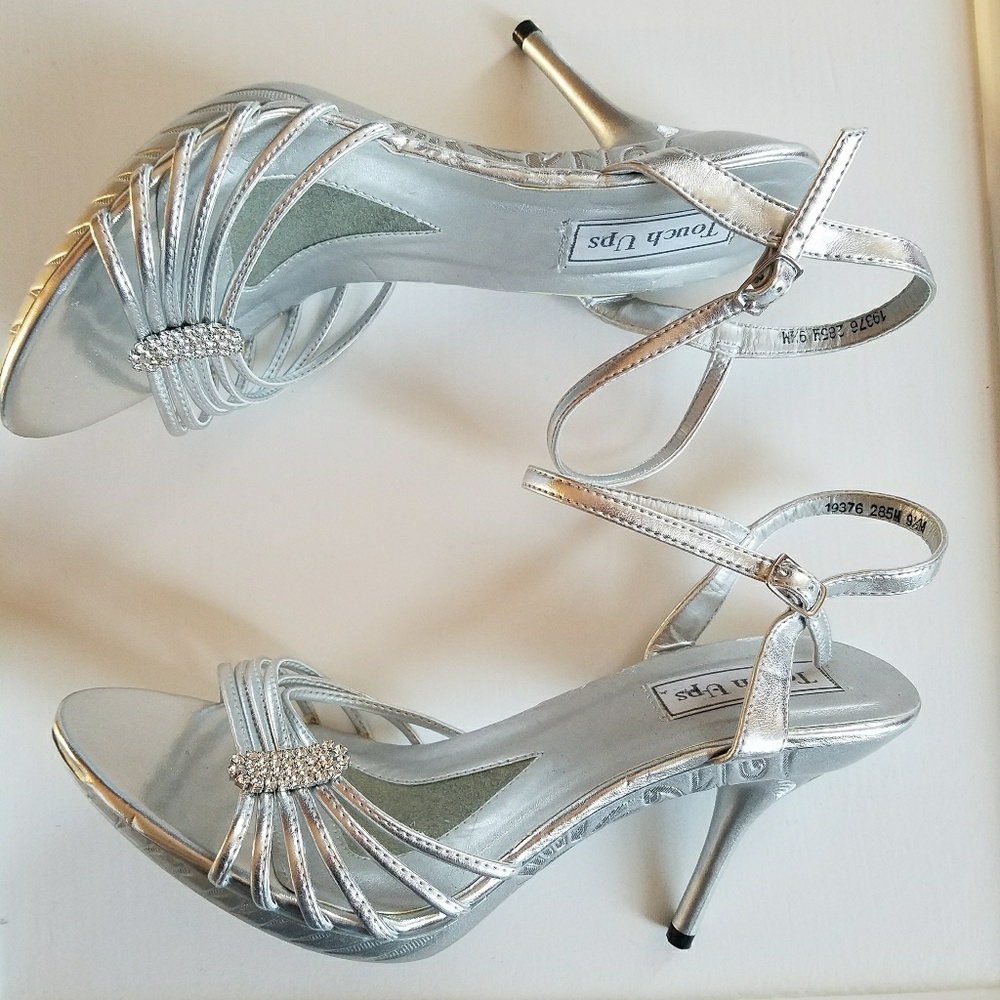 Touch up Silver Rhinestone Stiletto Heels