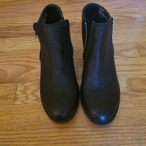 Unionbay black boots