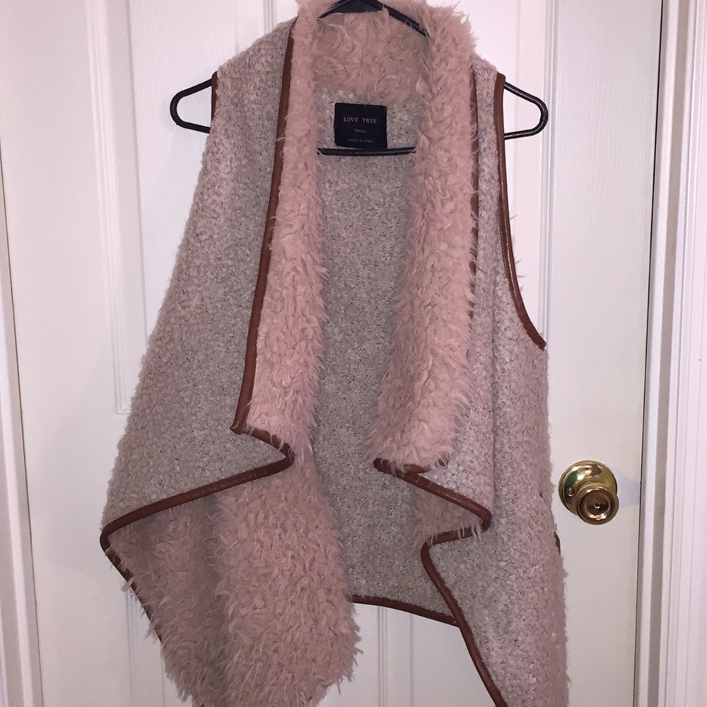 Fur vest