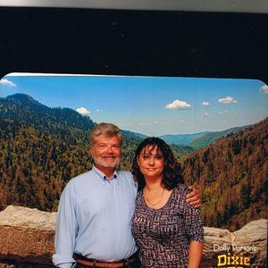 Meet your Posher, Dennis