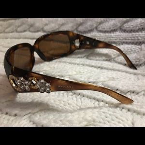 Bulgari Flower Rhinestone Brown Tortoise Sunglass