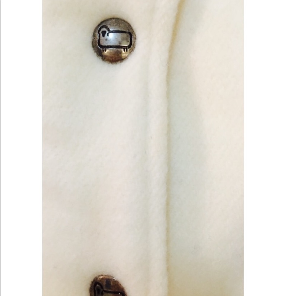 🛍GONE-GIFTED🛍 Cream Wool Vest - Picture 4 of 4