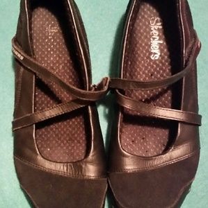 Skechers black casual strap shoes