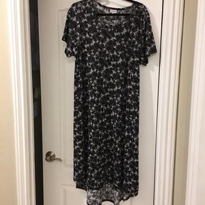 Cyber Monday! Beautiful black rose 2XL Carly!