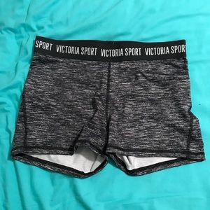 Victorias Secret - Victoria Sport Grey Yoga Short
