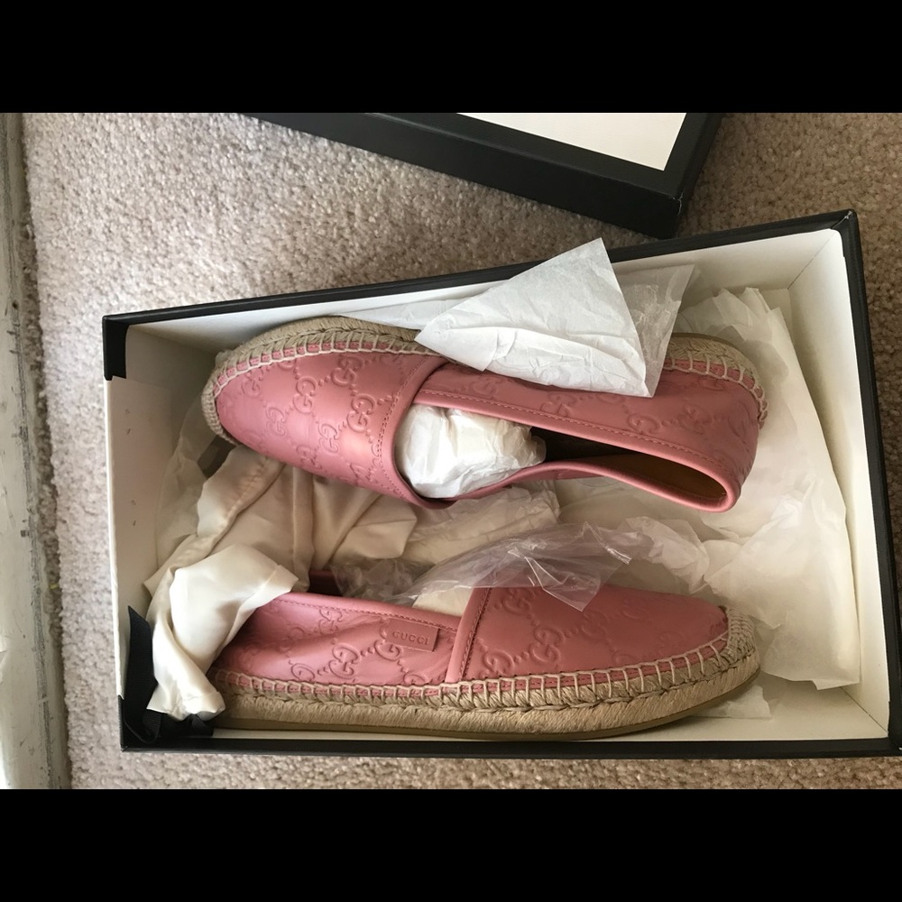 Gucci pink leather espadrilles