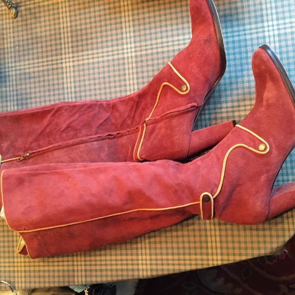 Red/Rust Suede Boots - Picture 6 of 8