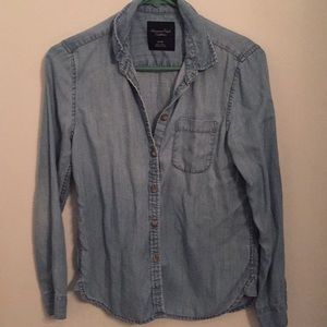 American eagle chambray shirt