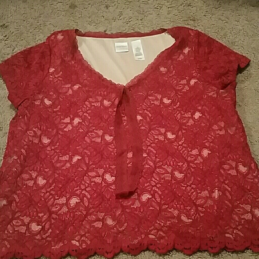 Pin up style top