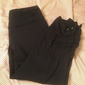 Lucy crop Capri leggings