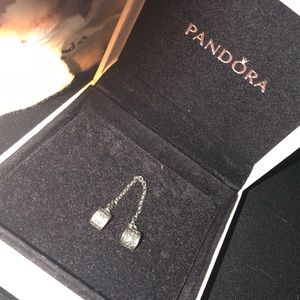 Pandora daisy safety chain