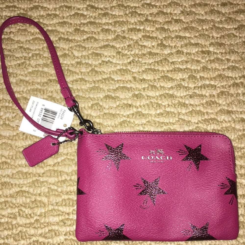 coach star canyon corner cranberry wristlet