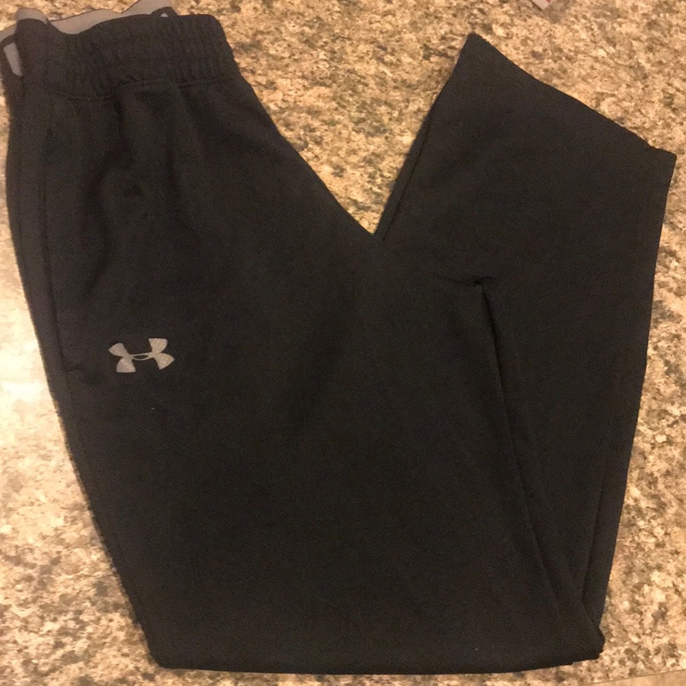 Men’s small Under Armour pants