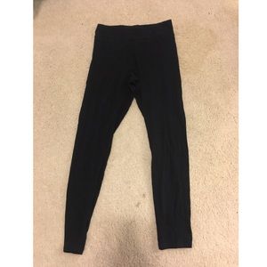 7/8 Black Legging