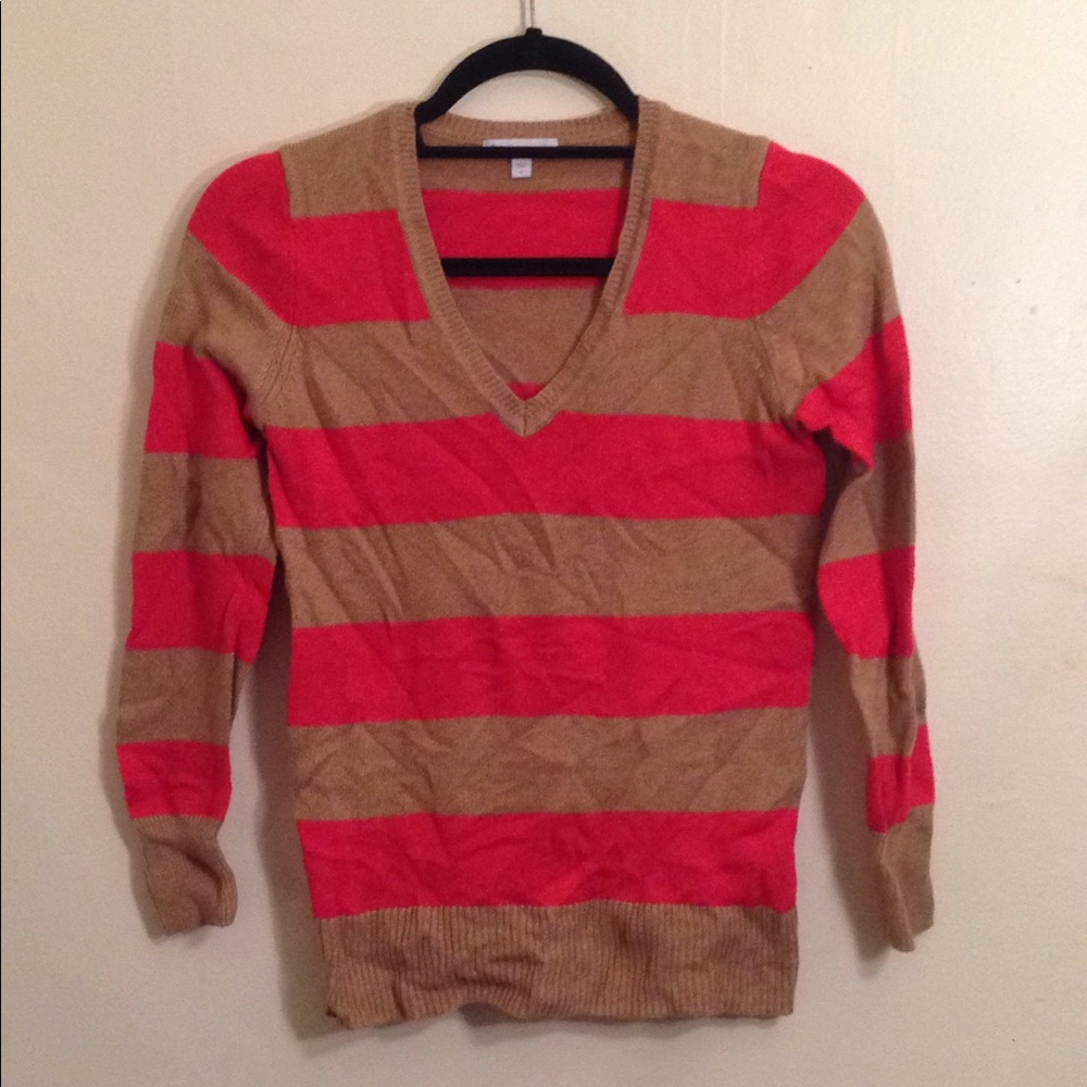 Striped Gap Sweater 🍂