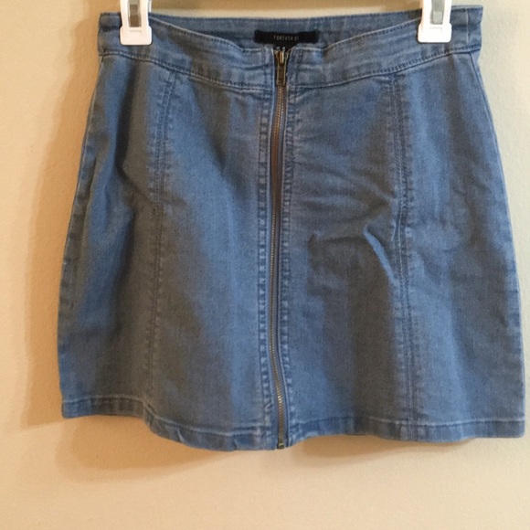 Jean skirt SOLD - Picture 1 of 2