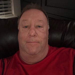 Meet your Posher, Jeff