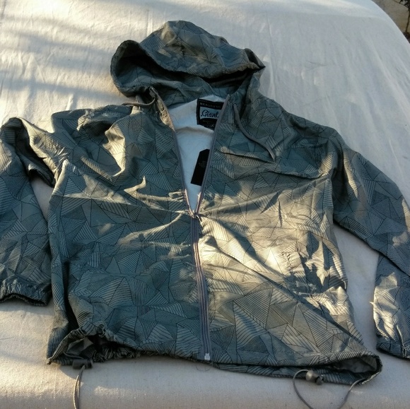 MEN BEAUTIFUL GIANT HEAT GEAR SPORT JACKET - Picture 6 of 6