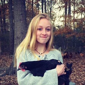 Meet your Posher, Casey