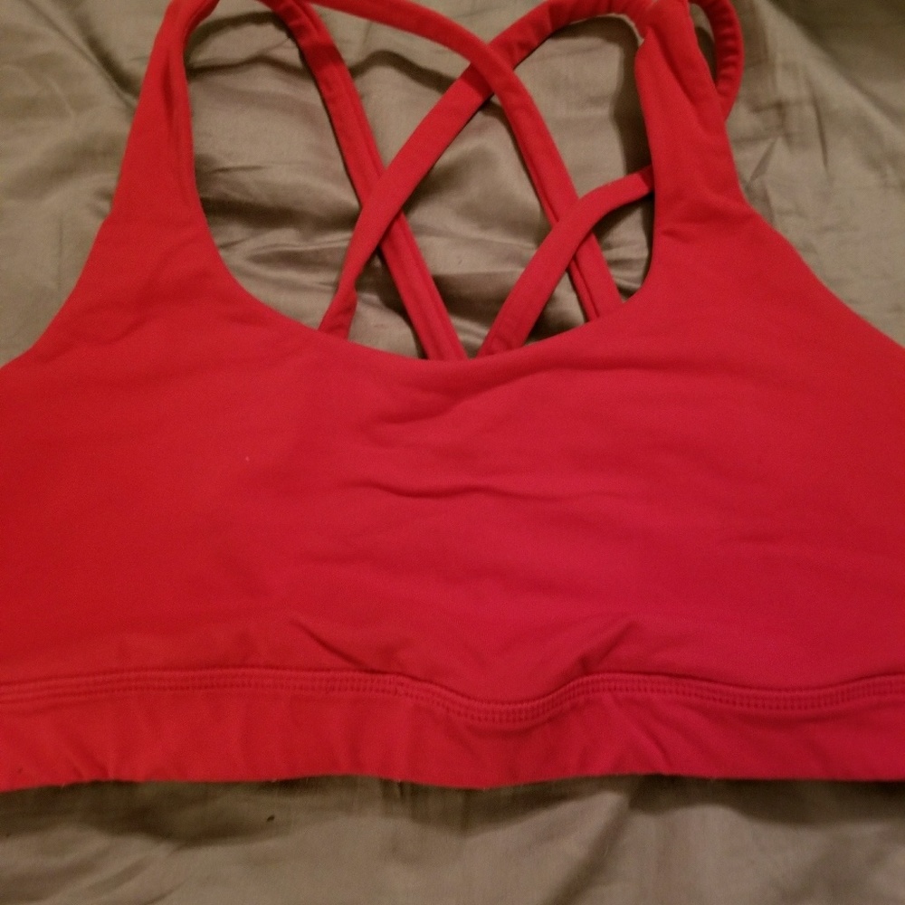 Lululemon sports bra