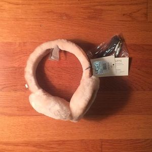 UGG Tech Earmuffs