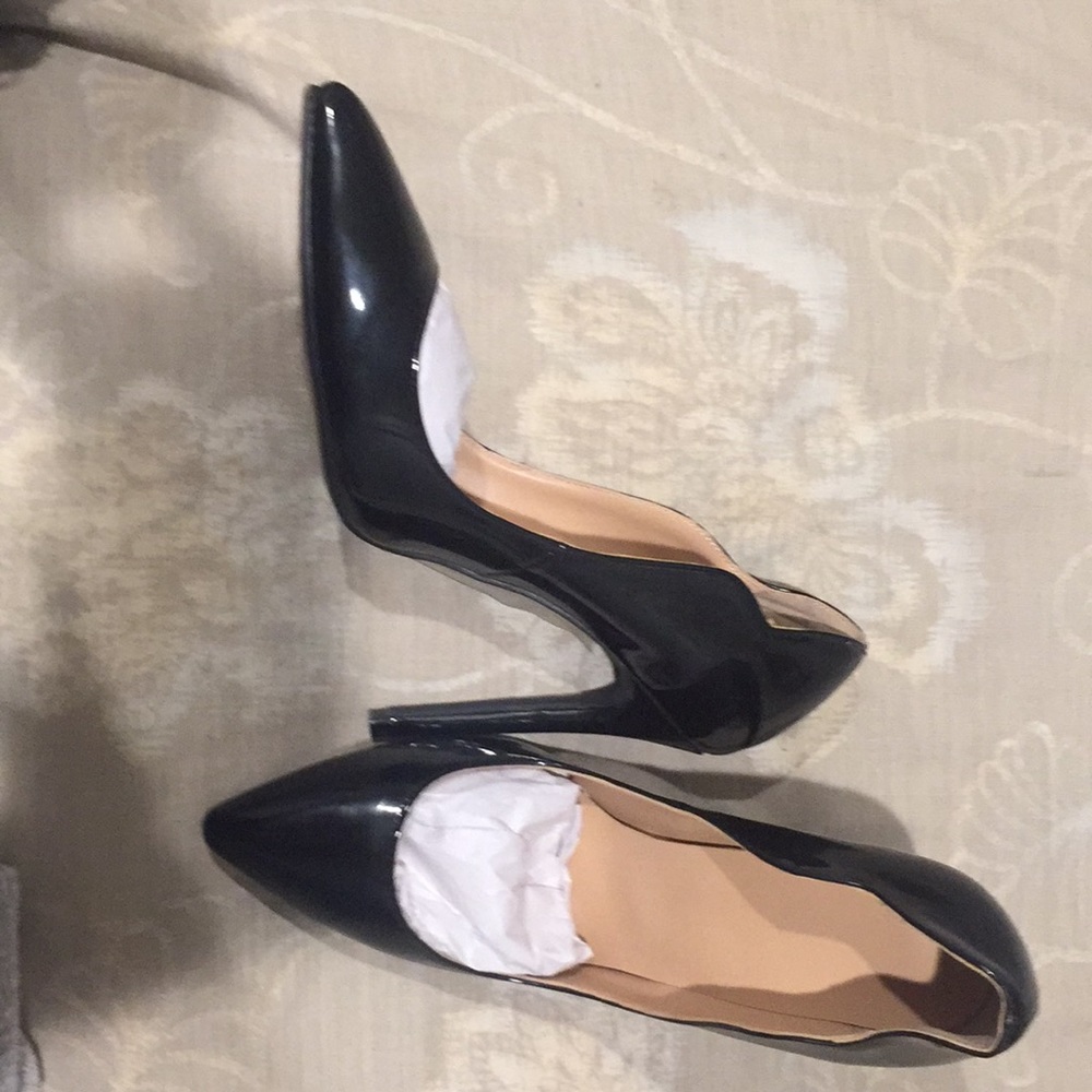 Cute black ShoesPie Heels