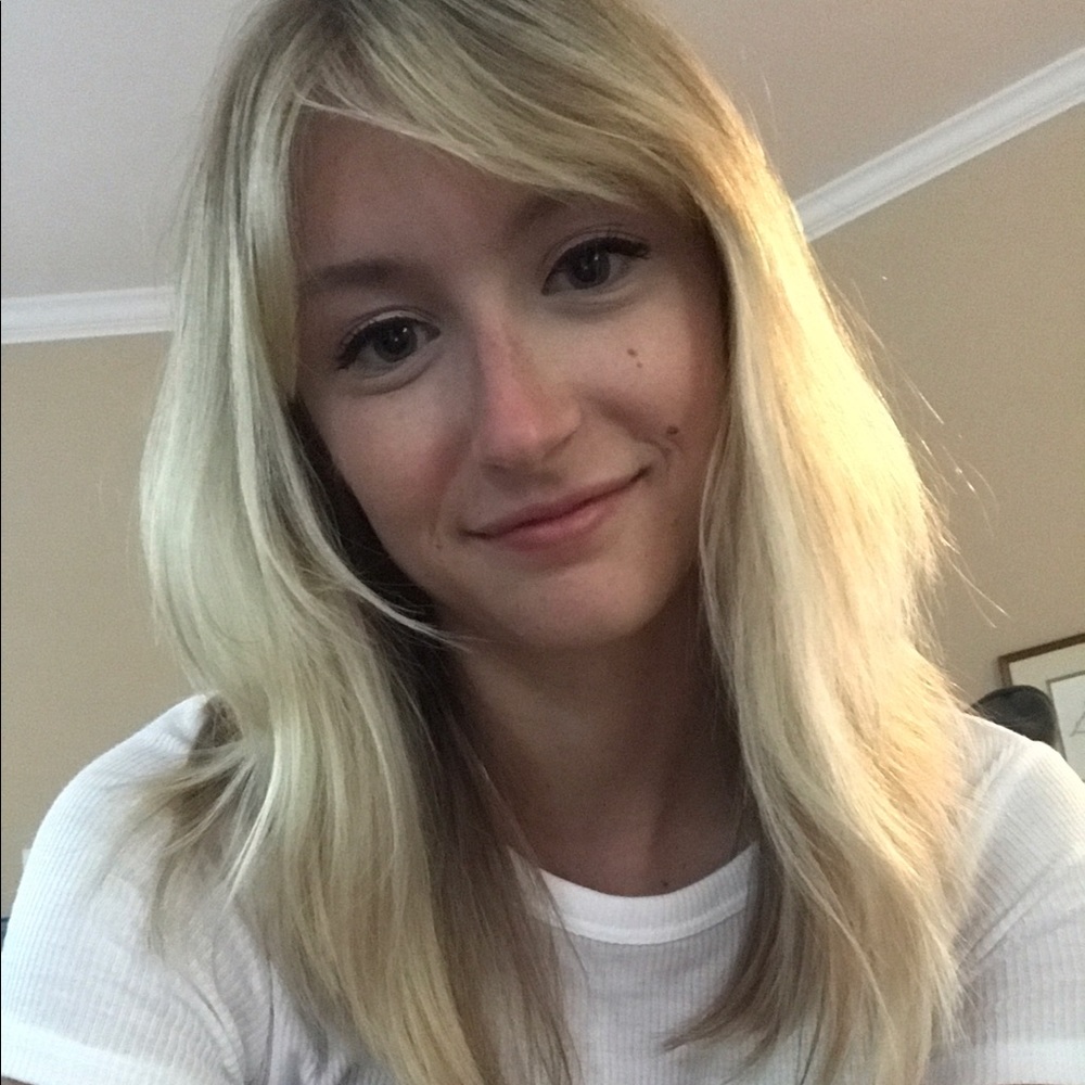 Meet your Posher, Chrissy