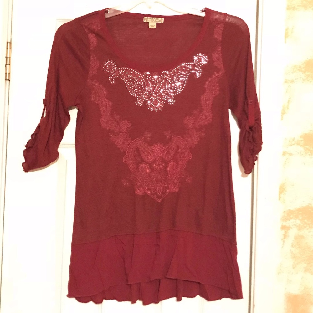 Size Small Energe World Wear Maroon Bling Tunic