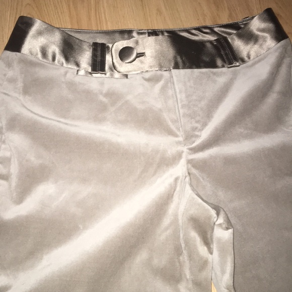 Pants - Size 8 women banana republic pants