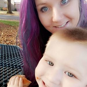 Meet your Posher, Elizabeth