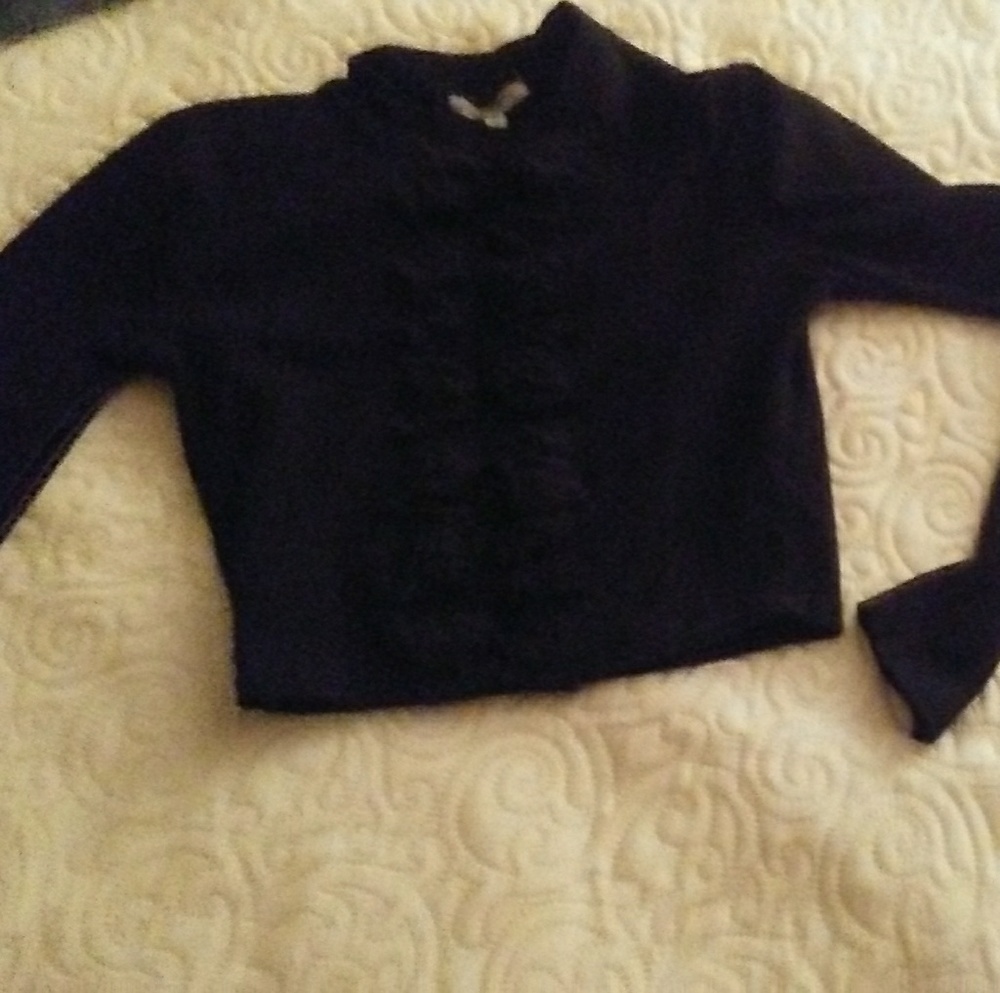 Charlotte Russe long sleeved black crop top, size