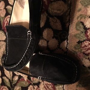 Classic Anne Klein suede I flex loafers.