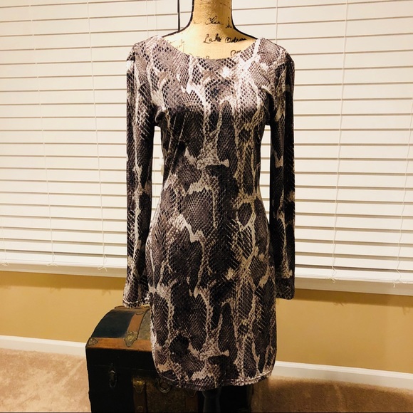 🌺JENNIFER LOPEZ Gorgeous Snake Print Dress Sz M - Picture 4 of 8
