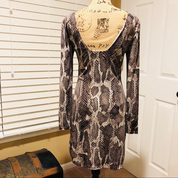 🌺JENNIFER LOPEZ Gorgeous Snake Print Dress Sz M - Picture 6 of 8