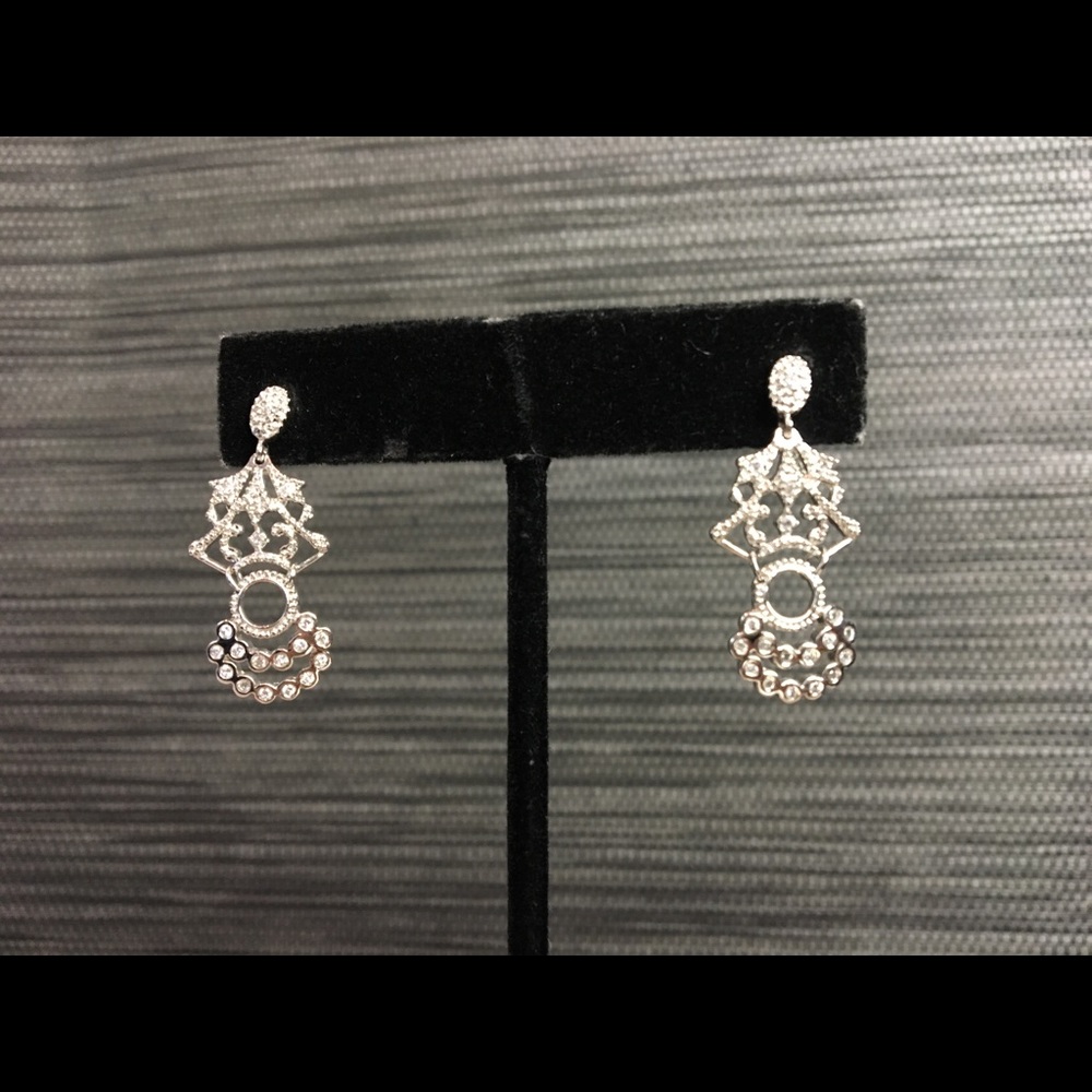 Silver dangly earrings