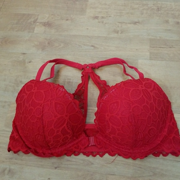 PINK Victoria's Secret Other - NWOT Victoria Secret Bra