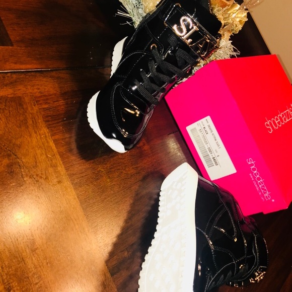 SOLD - Picture 2 of 6